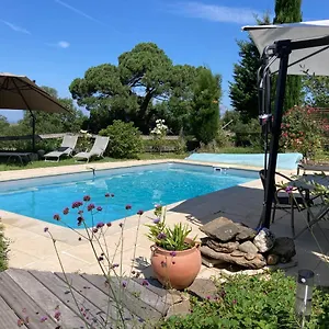 https://maison-dhotes-hameau-de-taur.midi-pyreneeshotels.com